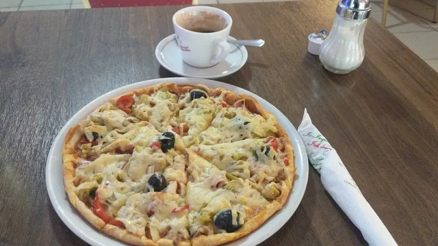 Pizzeria Cattolica