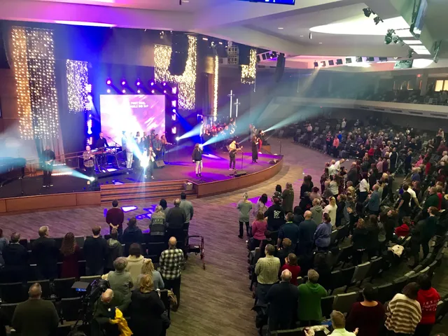 Emmanuel Christian Center - Spring Lake Park