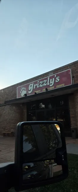 Grizzly's Bar & Grill