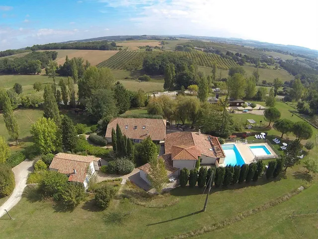 Village de gites chambres restaurant