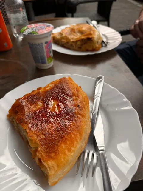 Mili Bäckerei Balkan Imbiss