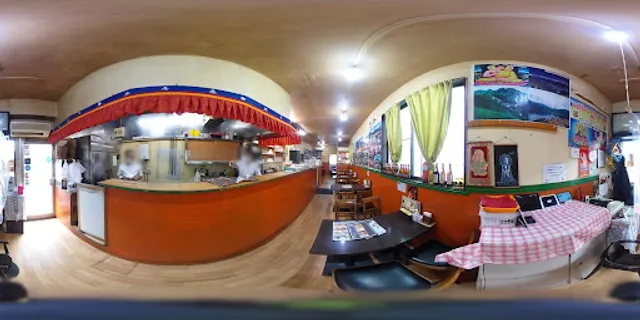 Himal Kitchen Oguchi