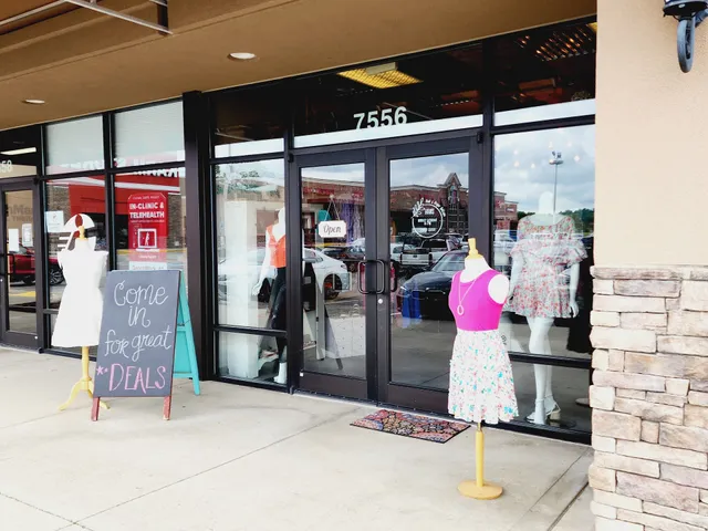 Pink & Proper Boutique