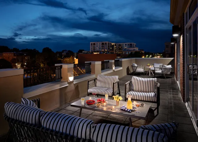 Graduate by Hilton Chapel Hill