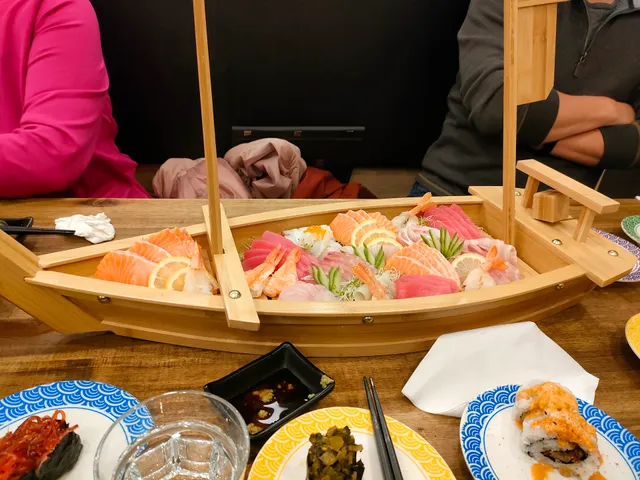 Cookai Japanese Restaurant (Sushi Train &Bar)