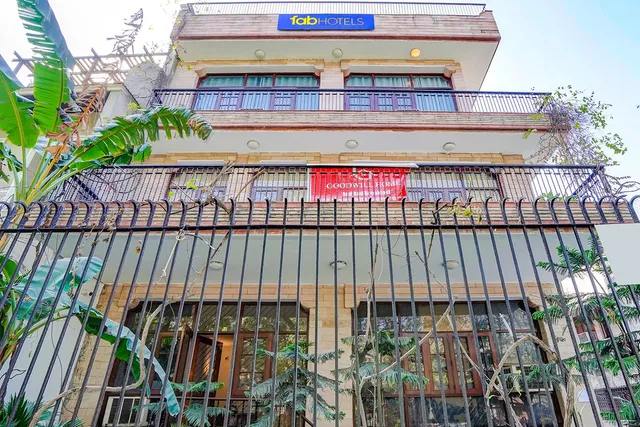 FabExpress Goodwill Homes - Hotels in New Friends Colony, New Delhi