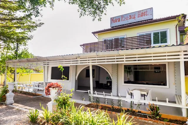 OYO 674 Greenery Home