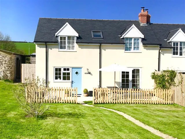 Pole Rue Farm Cottages