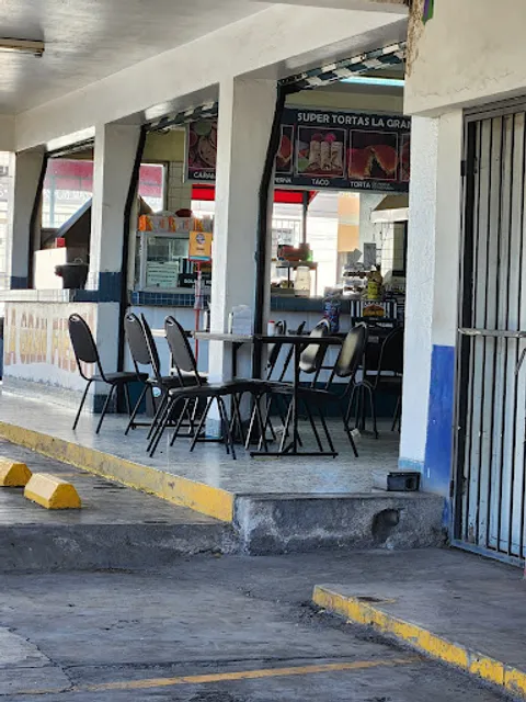 LA GRAN FIESTA Tacos y Tortas