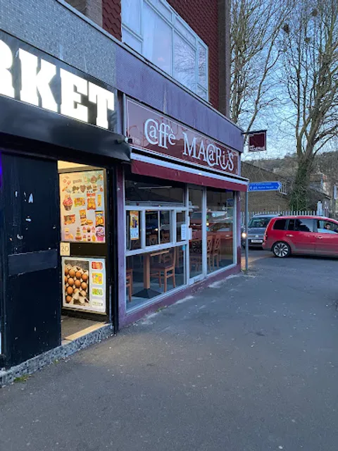 Caffe Macaris