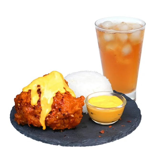 ayam geprek pemadam kelaparan dan ayam geprek bakul tebalik