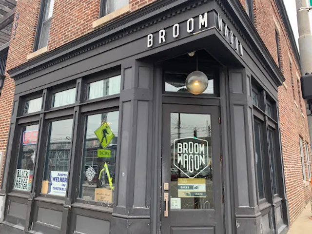 Broomwagon Cooperative Bike Shop