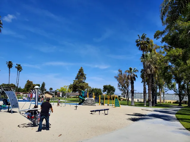 Palms Park and Community Center