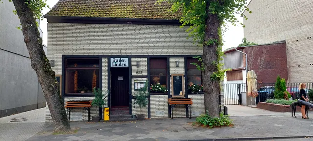 Gaststätte „Zu Den Linden“
