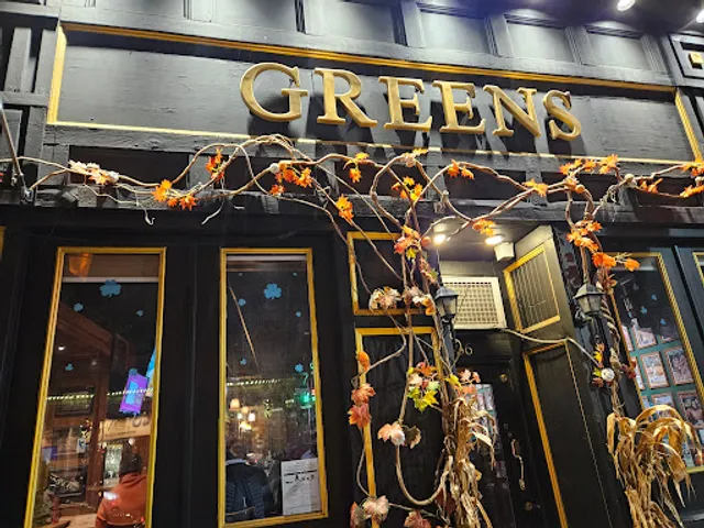 Greens Irish Pub