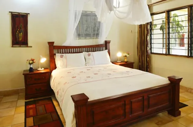 Sharon's Guest House