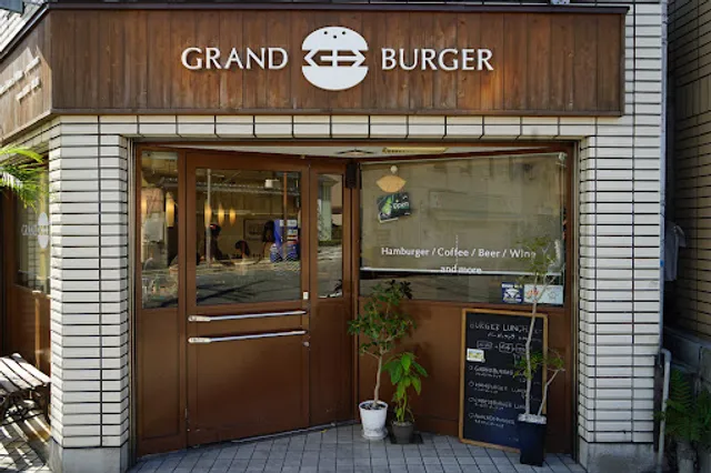 Grand Burger