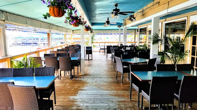 Boathouse Restaurant