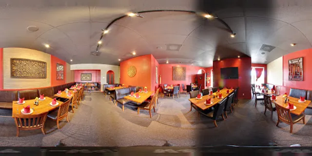 Benja's Thai Garden & Sushi