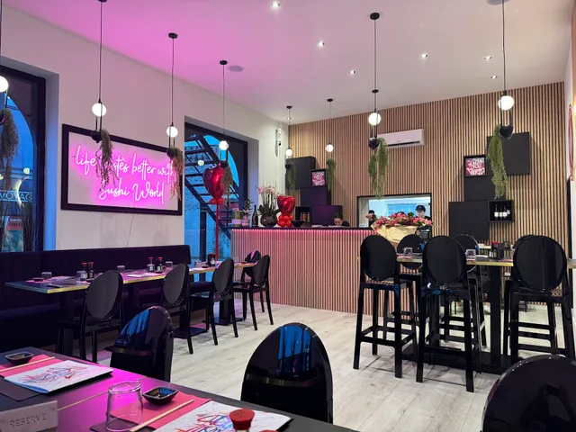 Sushi World Waterloo