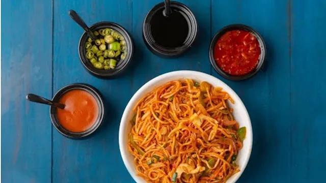 Mayur Family Restaurant (oldest chinese restaurant in kalyan)