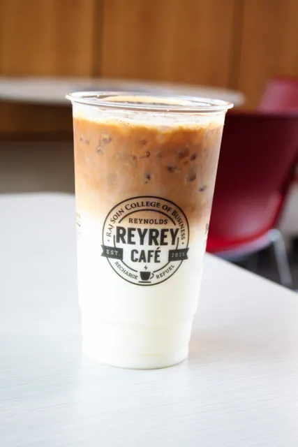 ReyRey Cafe