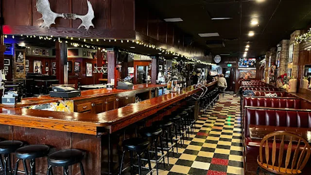 Bunker's Music Bar & Grill