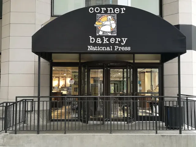 Corner Bakery Cafe