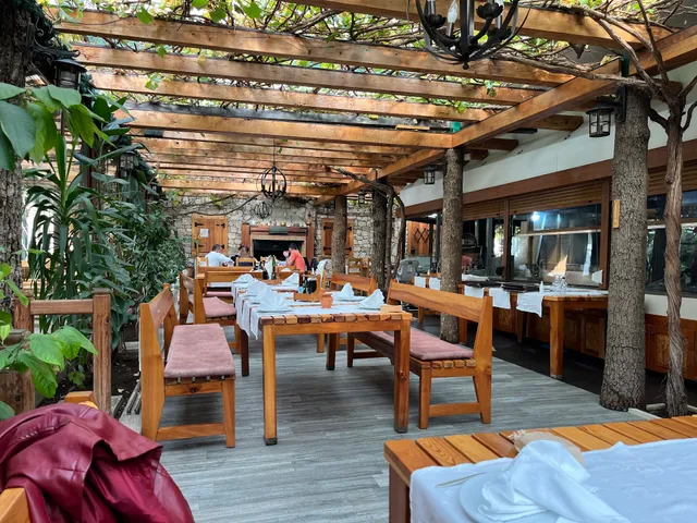 Mercur - Katunska Trpeza