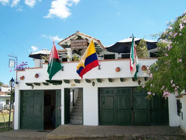 Hospedería Balcones de San Sebastian en Villa de Leyva, económicos en Villa de Leyva, Alojamiento Familiar en Villa de Leyva.