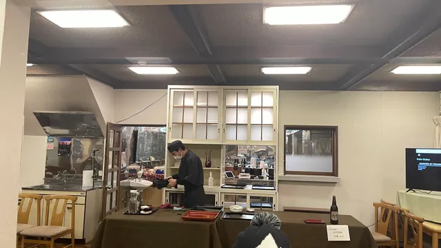 Wagyu Sukiyaki Gyudon Hakuba - Japanese Resaurants