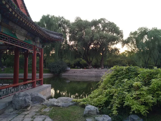 Beijing Teaching Botanical Garden （Northwest Gate）