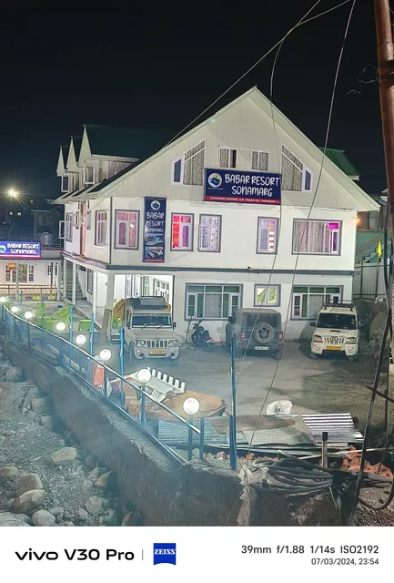 BABAR RESORT SONAMARG