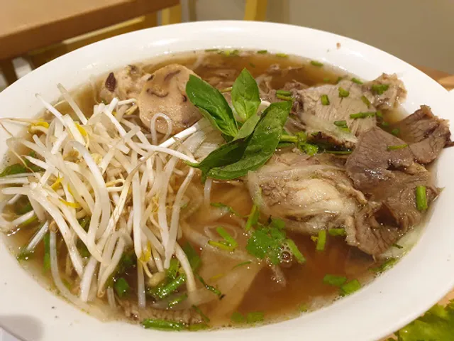 Pho Hoa - Alabang Town Center
