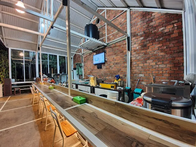 Puyuh goreng kopi gratis