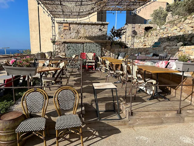 Mi! - Healthy Eating in Calvi