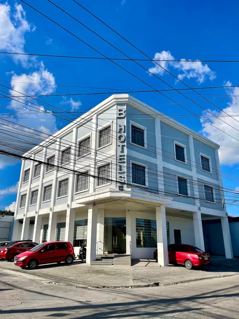 B Hotels Angeles City