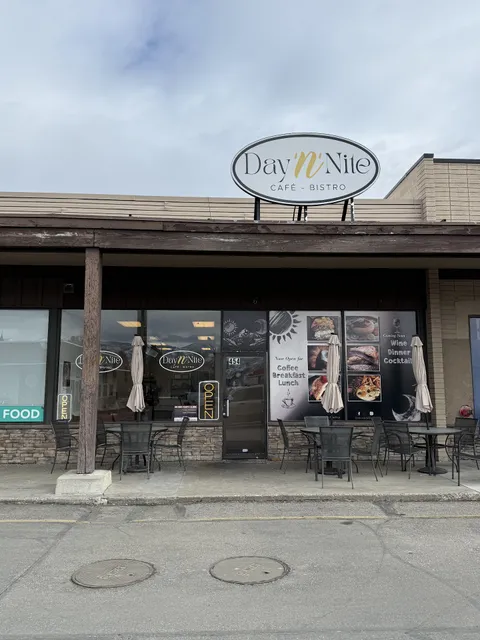 Day n Nite Cafe-Bistro