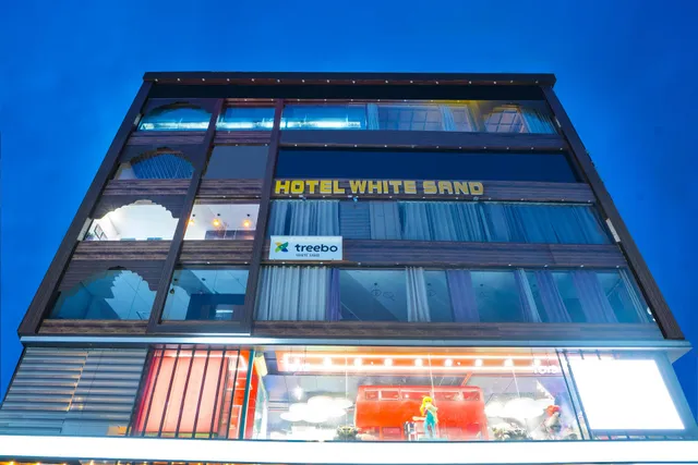 White Sand, Rajpur Road