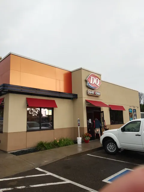 Dairy Queen Grill & Chill