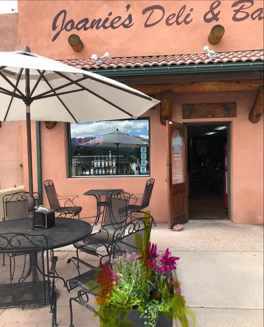 Joanie's Deli and Bakery