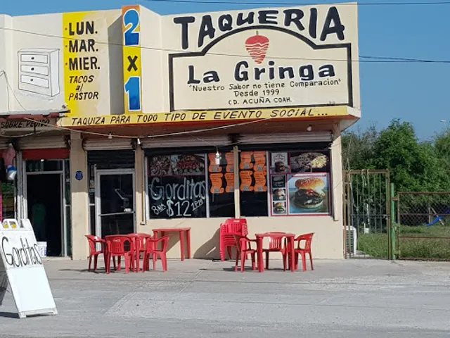 La Gringa Tacos y Algo Más