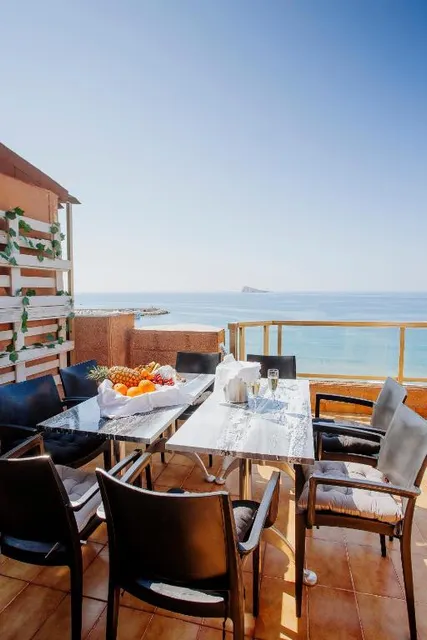 See The Sea - Mirando al Mar