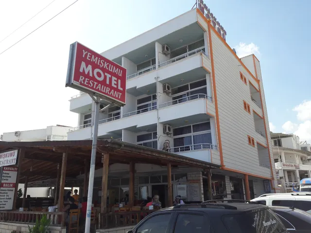 Yemişkumu Motel