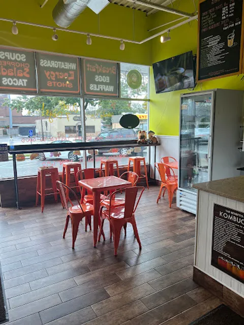 Juice N Blendz Healthy Eatery