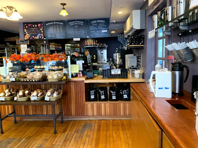 Bread & Roses Bakery