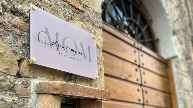 Mom Apartment Rooms&Suites