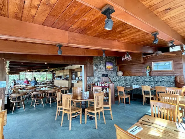 Kula Lodge & Restaurant Food Truck