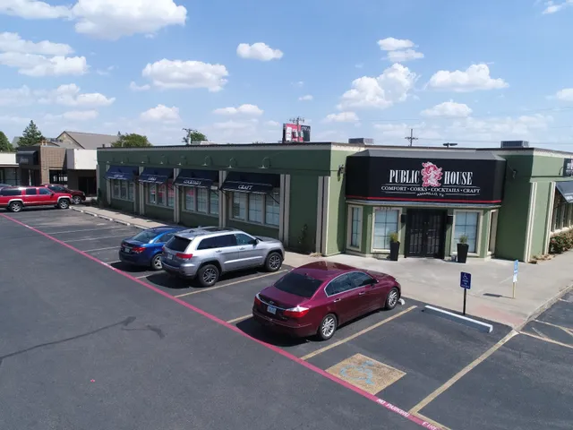 Coulter Forum Shopping Center