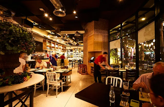 Wine Connection Kad Farang